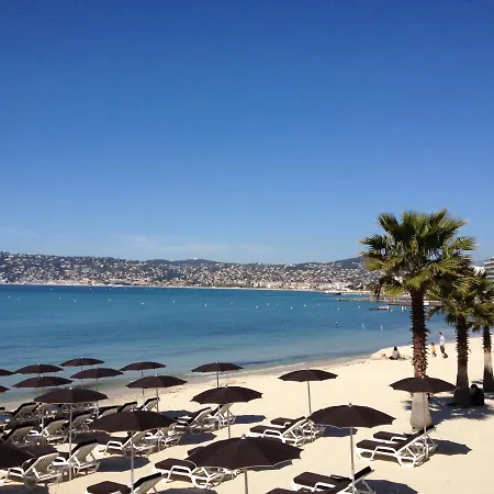T2 Pieds Dans L'Eau,Vue Mer,Wifi,Clim Appartement Antibes